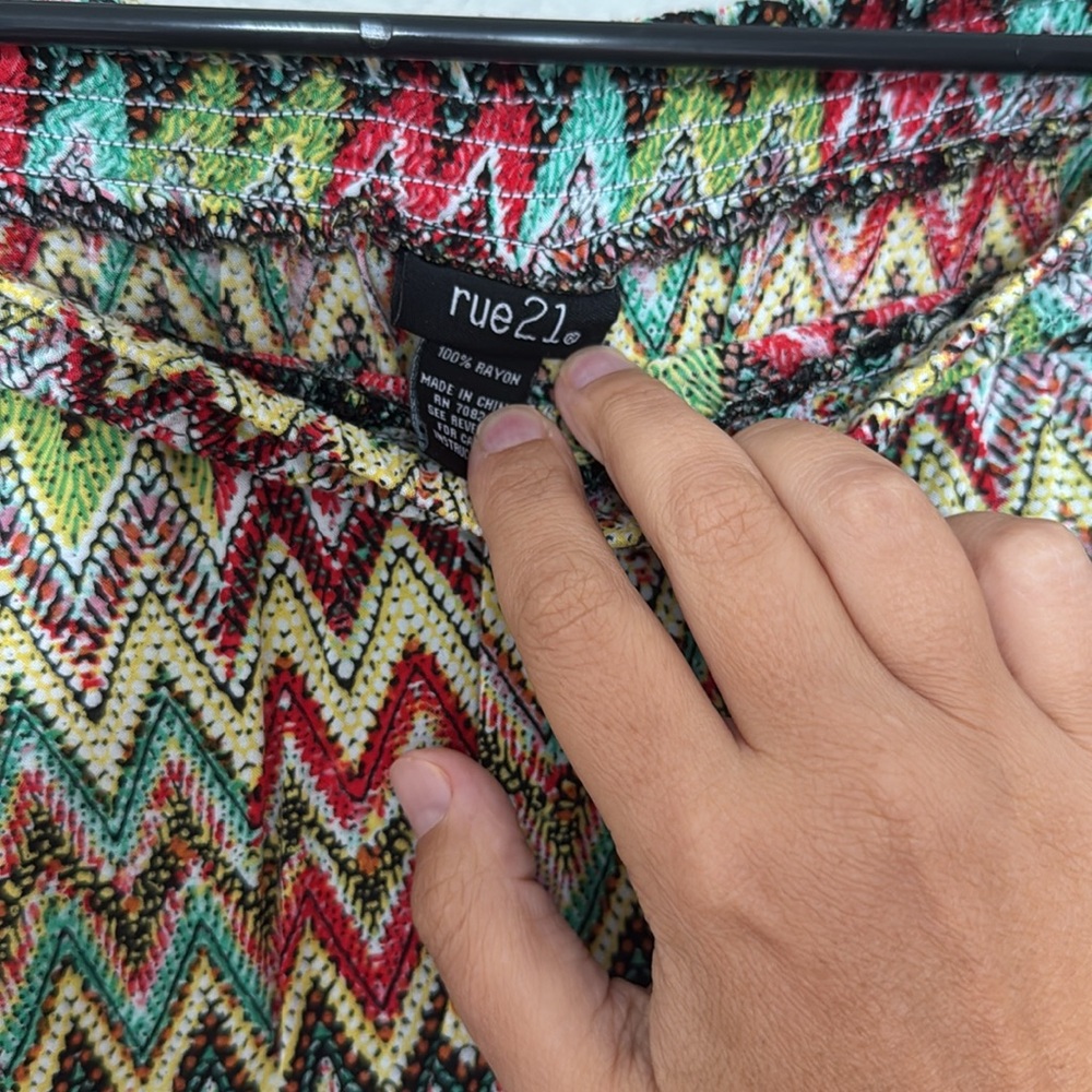 Rue21 Multicolor Zigzag Jumpsuit - Picture 3 of 4